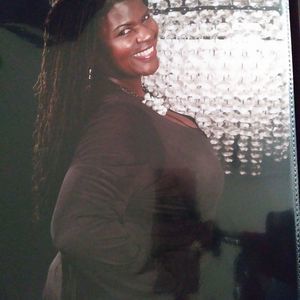 Meet your Posher, Tonya